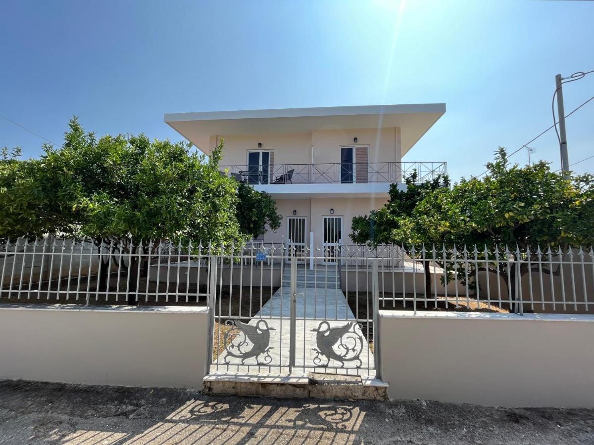 Koulouras Holiday Apartments Nikolaiika Экстерьер фото