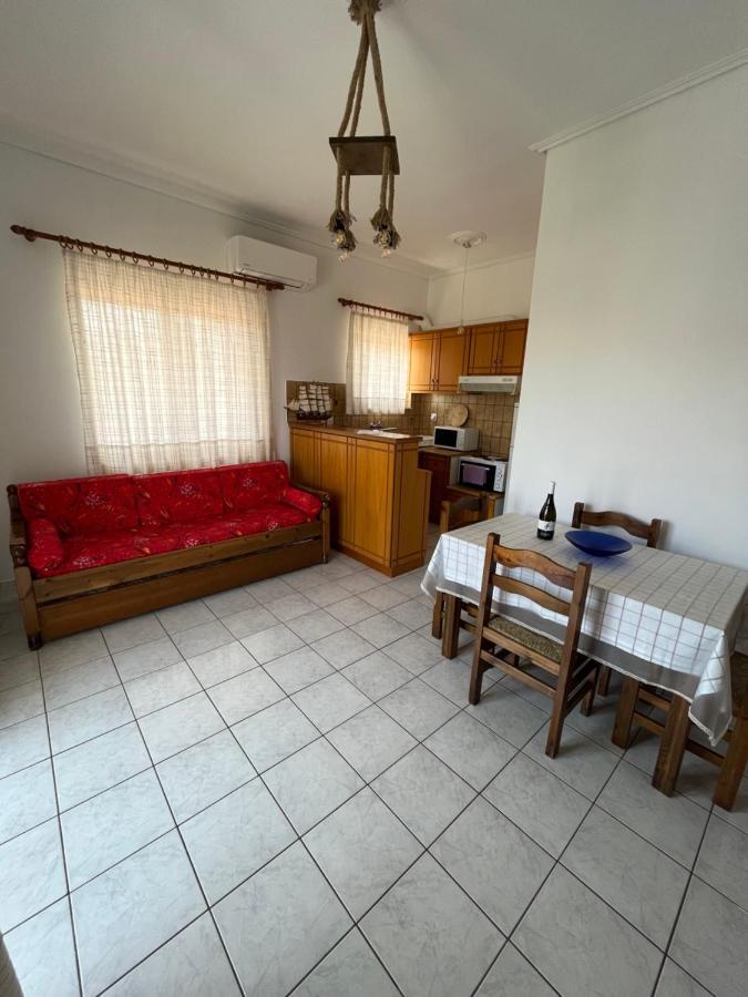 Koulouras Holiday Apartments Nikolaiika Экстерьер фото